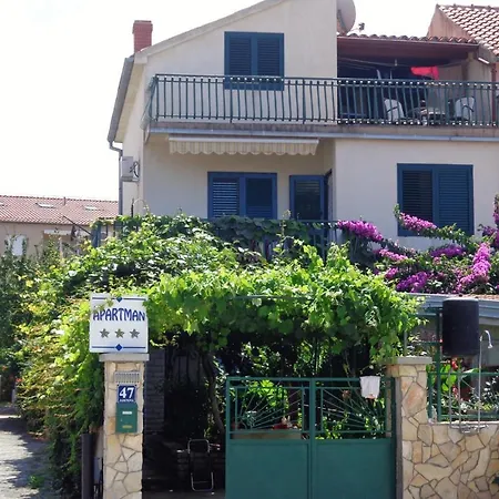 Διαμέρισμα By The Sea Zaboric, Sibenik - 958